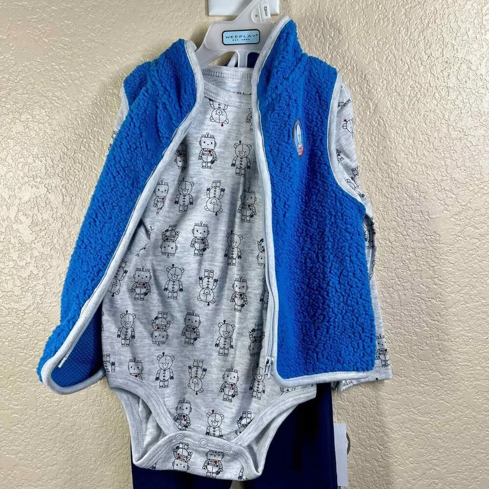 Wee Play Boy blue 3 piece Set  size 24 months  warm cozy play